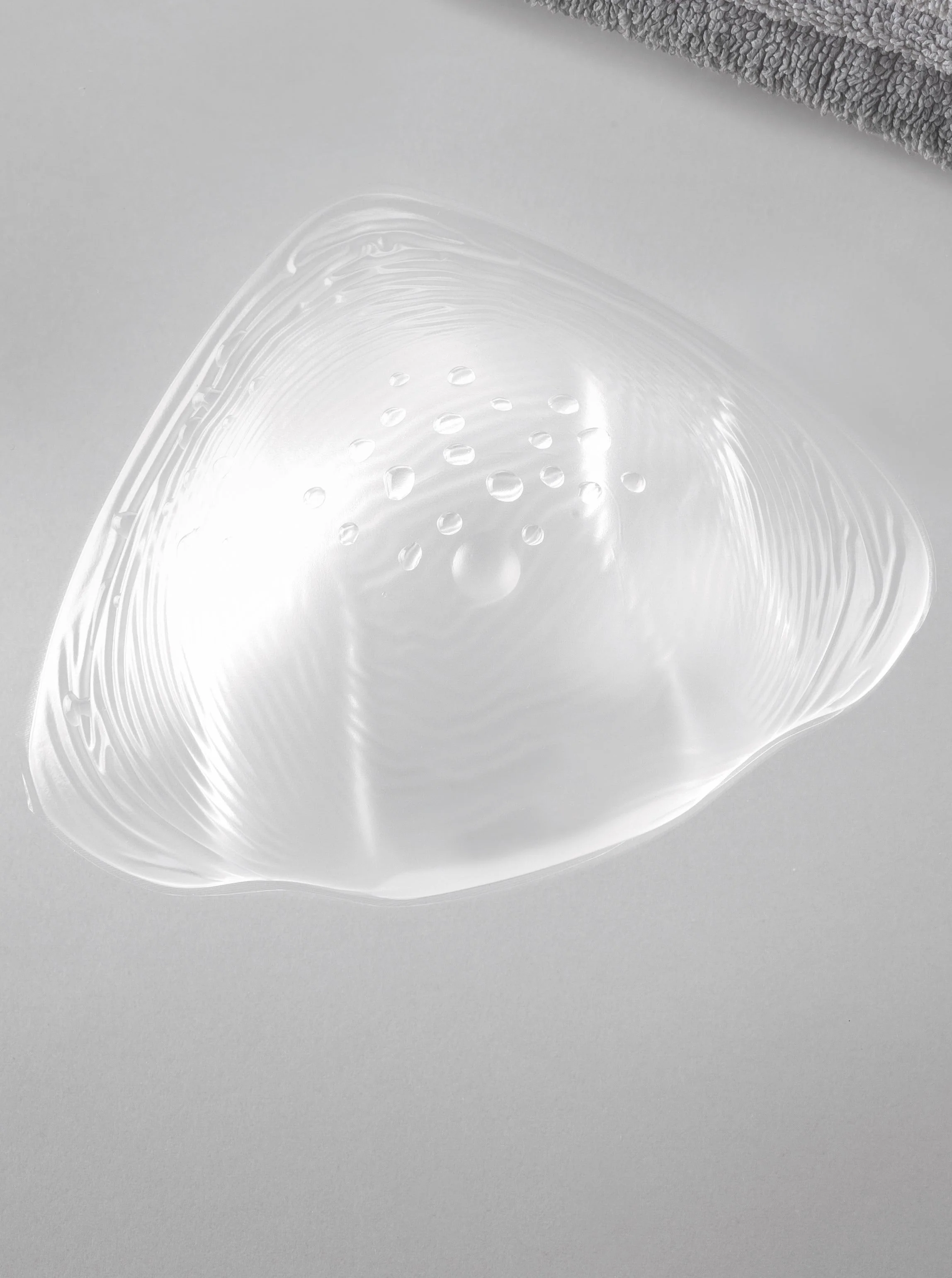 Amoena Aqua Wave Swim Prosthesis - 149 - Image 4